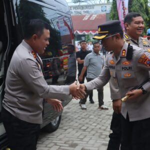 Kapolres Tebing Tinggi Dampingi Kapolda Sumut Hadiri Pembukaan Turnamen Voli Bhayangkari Cup