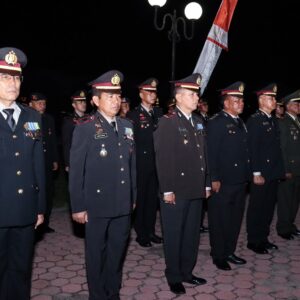 Polres Tebing Tinggi Ikuti Upacara Apel Kehormatan dan Renungan Suci HUT Kemerdekaan RI ke-79