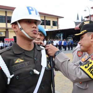 Tanda Dimulainya Ops Hatra Toba Tahun 2024, Kapolres Pematangsiantar Sematkan Pita Operasi