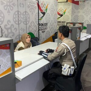 Kedatangan Atlet PON XXI Cabor Tinju, Polres Pematangsiantar Lakukan Pengawalan dan Pengamanan