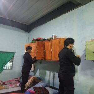 Petugas Lapas Narkotika Kelas IIA Pematangsiantar Laksanakan Razia di Blok Rehabilitasi