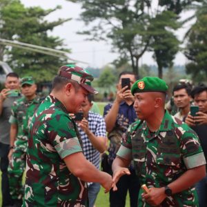 Kapolres Pematangsiantar Hadiri Penyambutan Kunker KSAD dan Ketua Umum Persit KCK di Wilayah Korem 022/PT