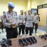 Kapolres Pematangsiantar Dampingi Divpropam Mabes Polri Cek Senpi Milik Dinas