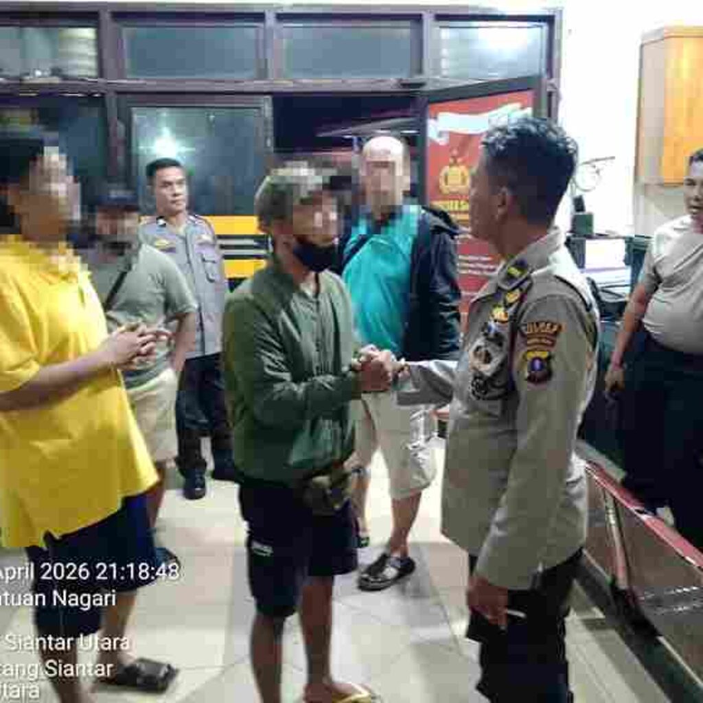 Polsek Siantar Utara Respon Cepat Cek TKP dan Mediasi Keributan di Jalan SM Raja
