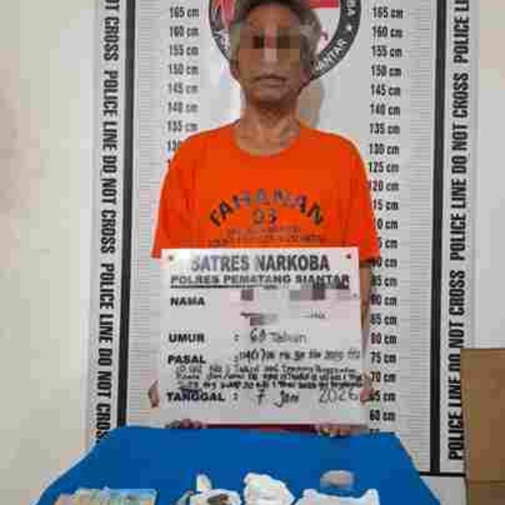 Ungkap Peredaran Narkoba Polres Pematangsiantar Amankan AM Didepan Rumah