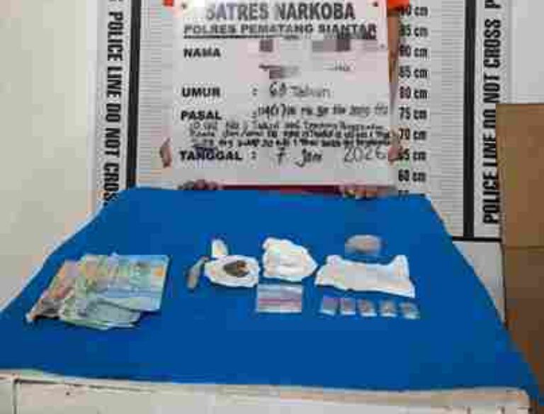 Ungkap Peredaran Narkoba Polres Pematangsiantar Amankan AM Didepan Rumah