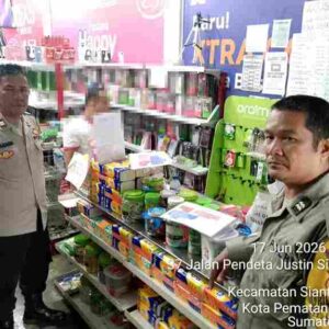 Respon Laporan CC 110, Polsek Siantar Timur Cek TKP Dugaan Pencurian di Jalan Pdt. Justin Sihombing