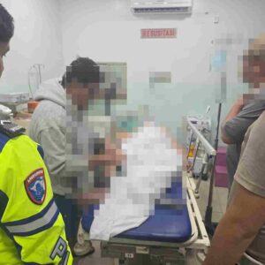 Unit Gakkum Sat Lantas Polres Pematangsiantar Cek TKP Laka Lantas di Jalan Besar Sidamanik