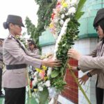 Sambut HUT Bhayangkara Ke 80 Tahun 2026, Polres Pematangsiantar Ziarah dan Tabur Bunga di Taman Makam Pahlawan