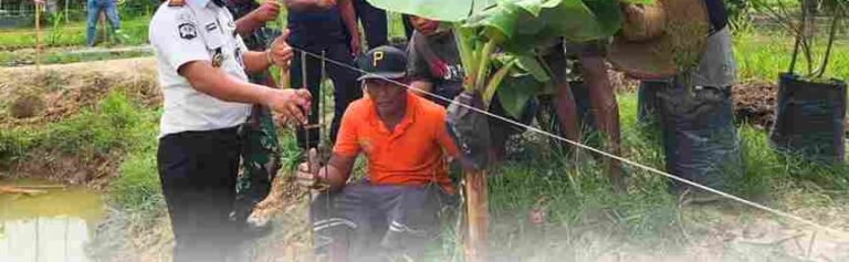 Rutan Tanjung Pura Laksanakan Peletakan Batu Pertama Pembangunan Kandang Ayam Petelur Diatas Kolam Lele sebagai Inovasi Ketahanan Pangan