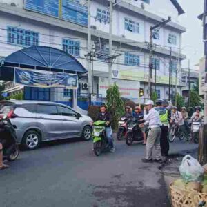 Sat Lantas Polres Pematangsiantar Laksanakan Pengawasan Kepada Siswa Siswi PKS Junior SMA/SMP Yayasan Methodist
