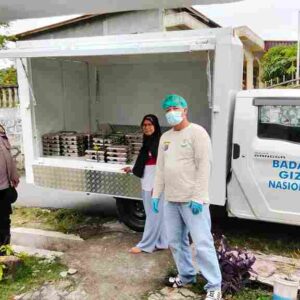 Bhabinkamtibmas Polsek Siantar Martoba Monitoring Distribusi MBG di Posyandu Jalan Madrasah