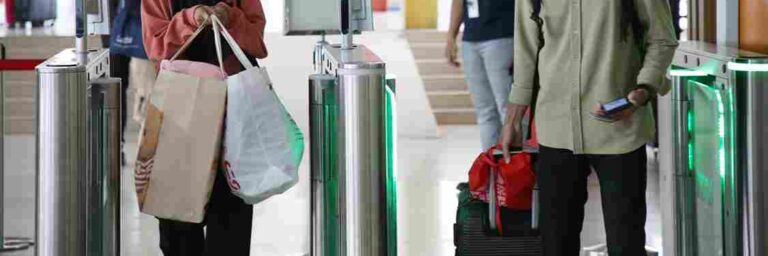 Praktis dan Ramah Lingkungan, 69 Ribu Pelanggan KAI di Stasiun Medan Manfaatkan Face Recognition Selama Semester I 2026