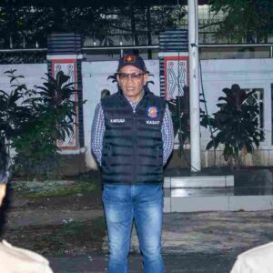 Pemko Pematangsiantar Bongkar Bangunan Reklame Tak Berizin di Jalan Sutomo Sudut Taman Makam Pahlawan