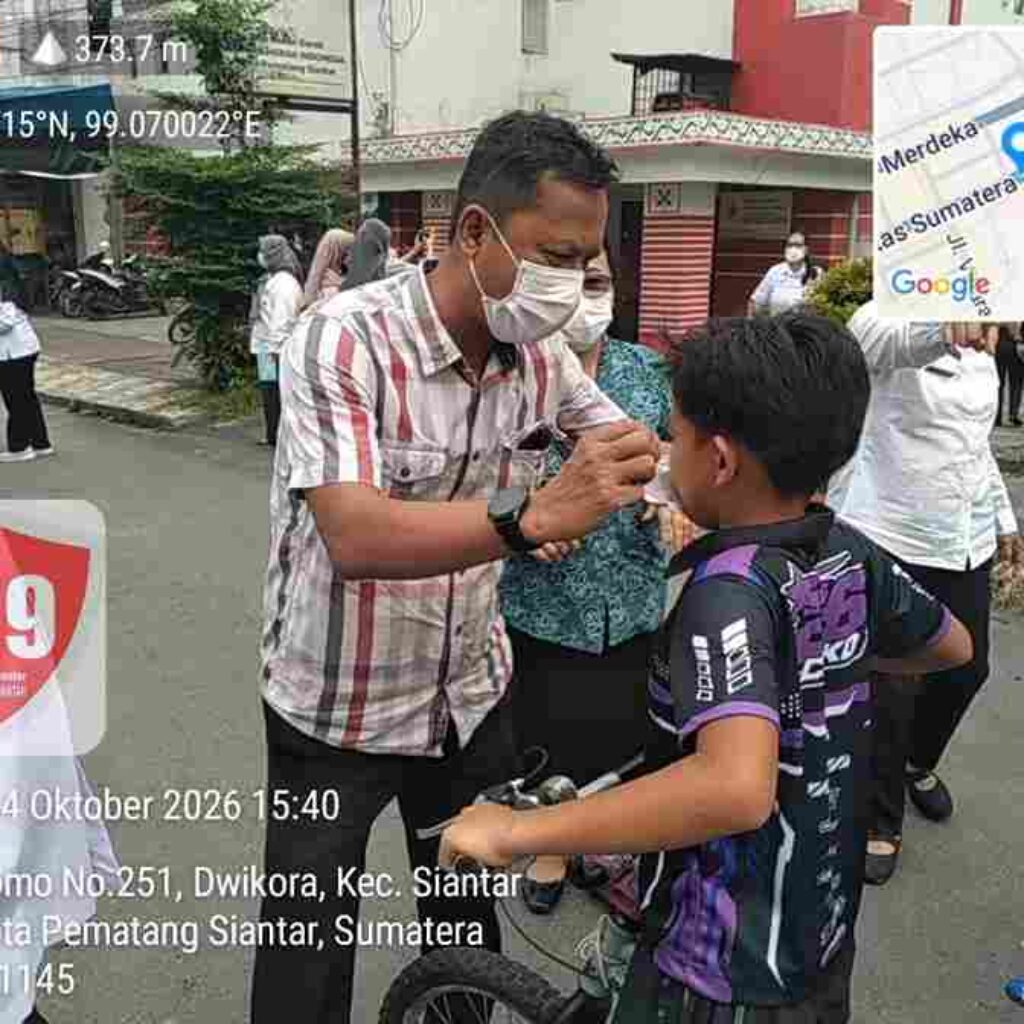 Dinkes Pematangsiantar Beri Tips Jaga Kesehatan Akibat Asap Karhutla, Bagikan Masker kepada Masyarakat
