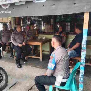 Kapolsek Siantar Selatan Dukung usulan Warga Pembentukan Pos Kamling di Jalan Toba II