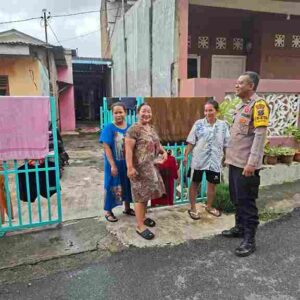 Sampaikan Pesan Kamtibmas Polsek Siantar Utara Sambang kepada Warga Gang Manunggal